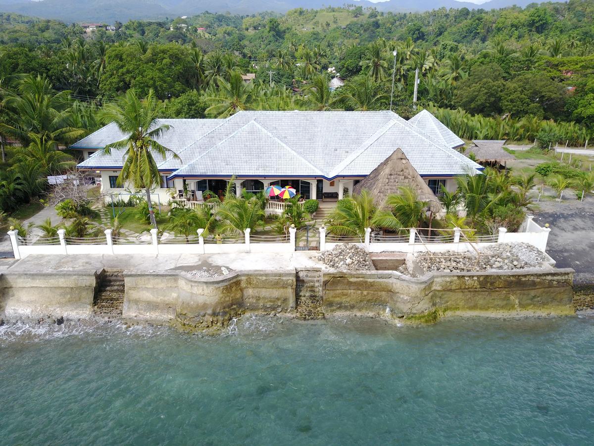 The Wilsons' Shangrila Panzió Dumaguete City Kültér fotó