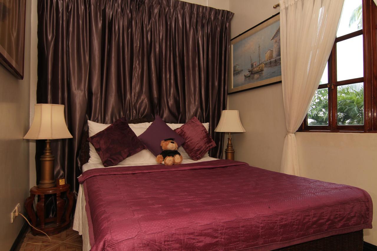 The Wilsons' Shangrila Panzió Dumaguete City Kültér fotó