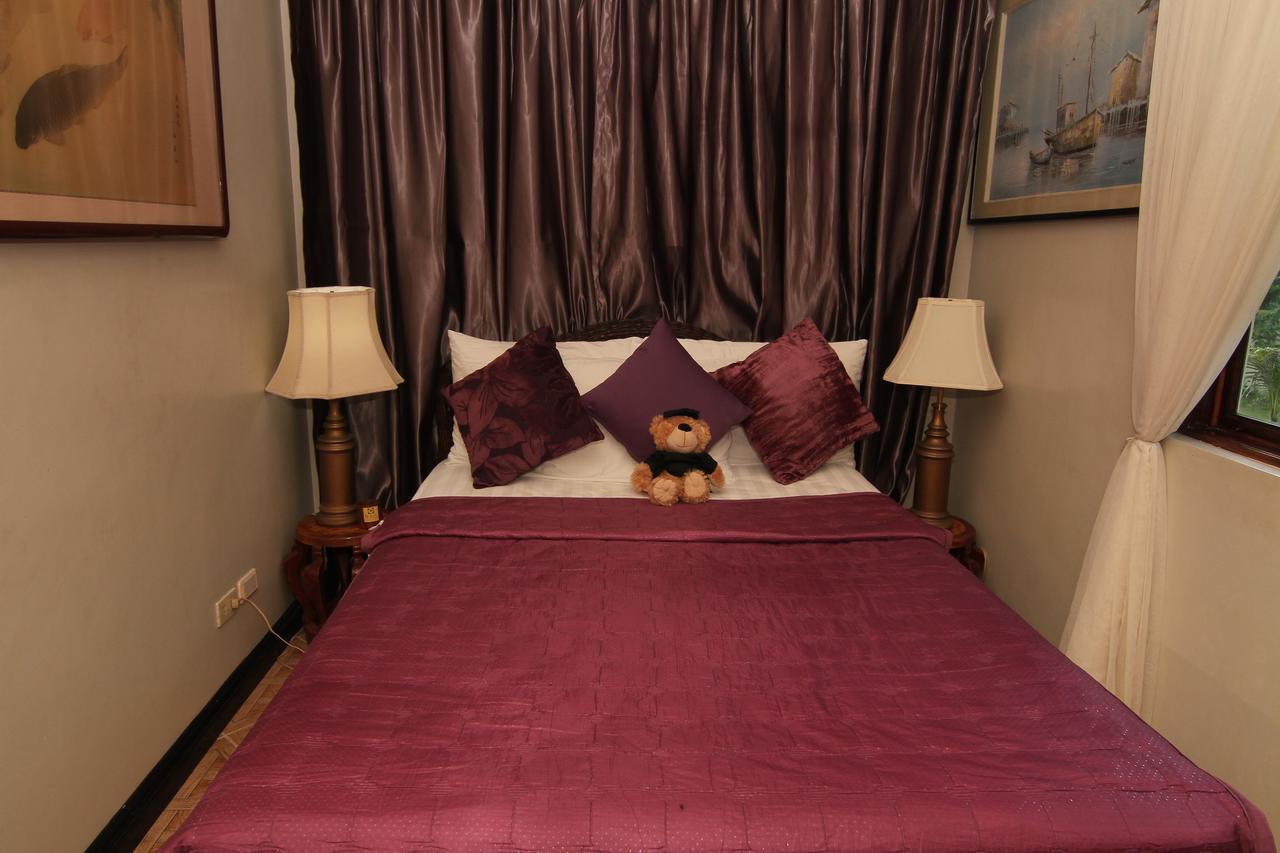 The Wilsons' Shangrila Panzió Dumaguete City Kültér fotó