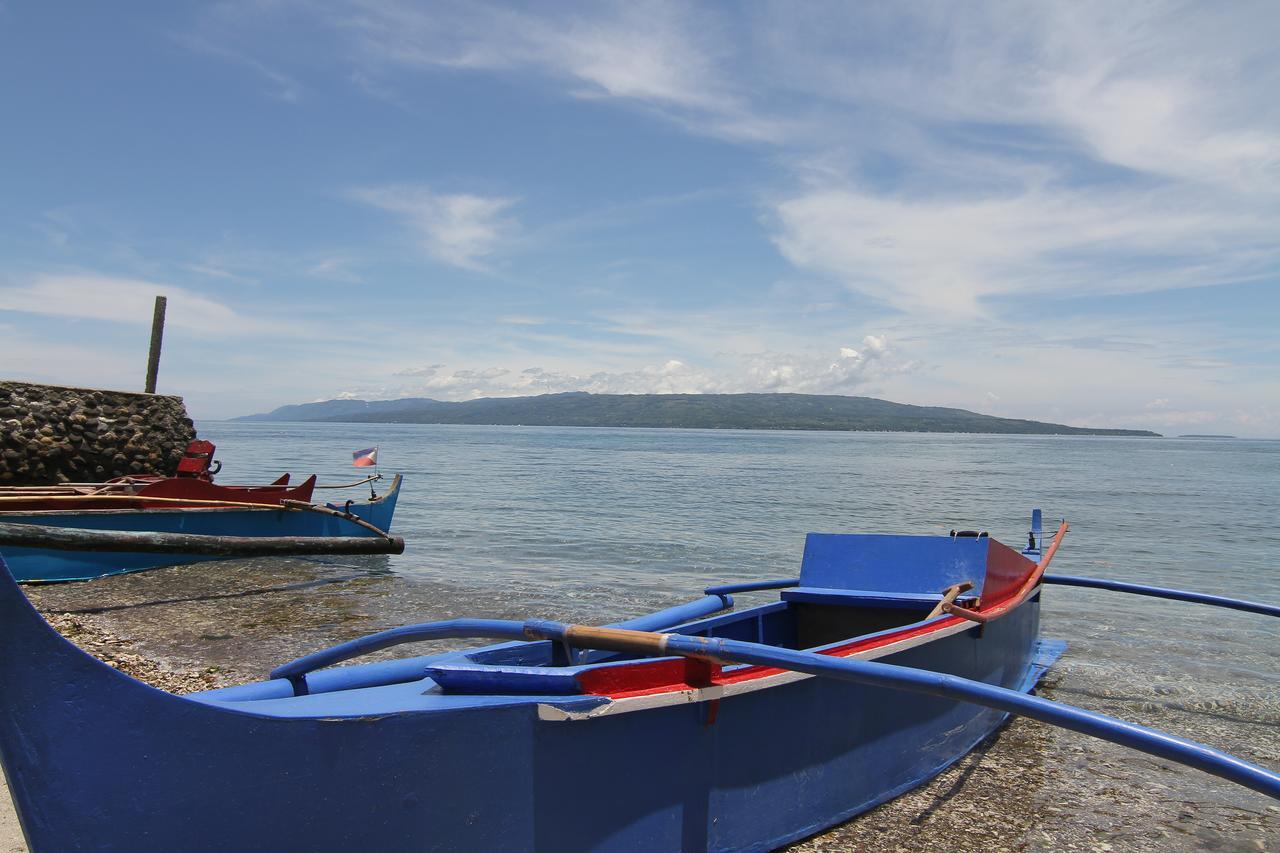The Wilsons' Shangrila Panzió Dumaguete City Kültér fotó