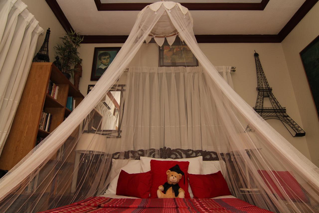 The Wilsons' Shangrila Panzió Dumaguete City Kültér fotó